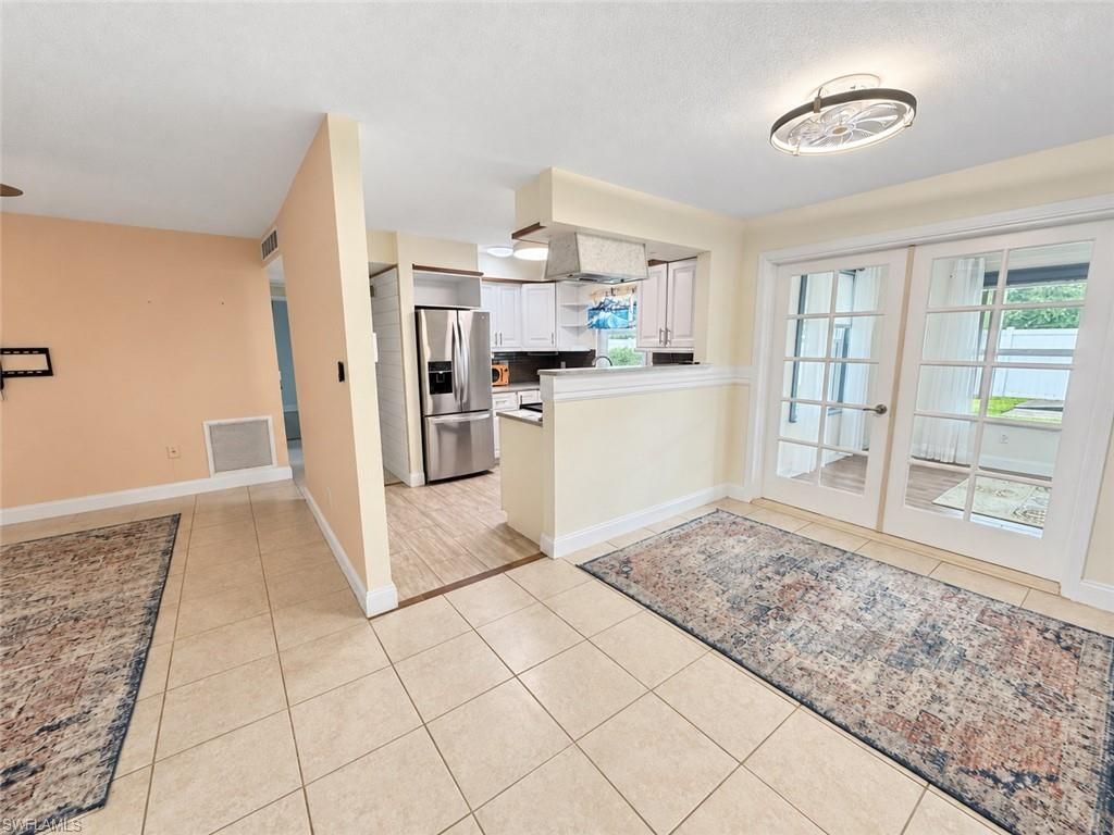 401 E Jasmine RD, LEHIGH ACRES, FL 33936 — photo 4
