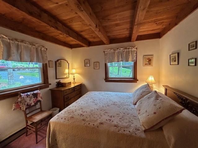 442 Jobs Creek Road, Sunapee, NH 03782