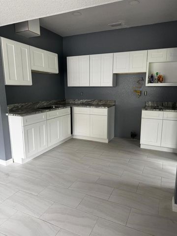 711 AVENUE E NE WINTER, Winter Haven, FL 33881