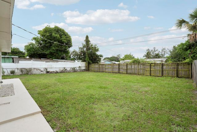 4142 Kirkland Lane, Lake Worth, FL 33461