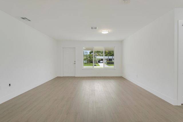 4142 Kirkland Lane, Lake Worth, FL 33461