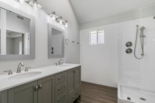 742 Monique, Cedar Hill, TX 75104