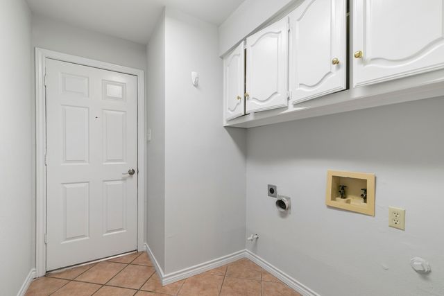 742 Monique, Cedar Hill, TX 75104