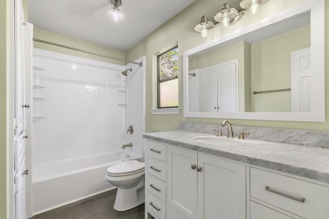 742 Monique, Cedar Hill, TX 75104