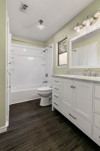 742 Monique, Cedar Hill, TX 75104