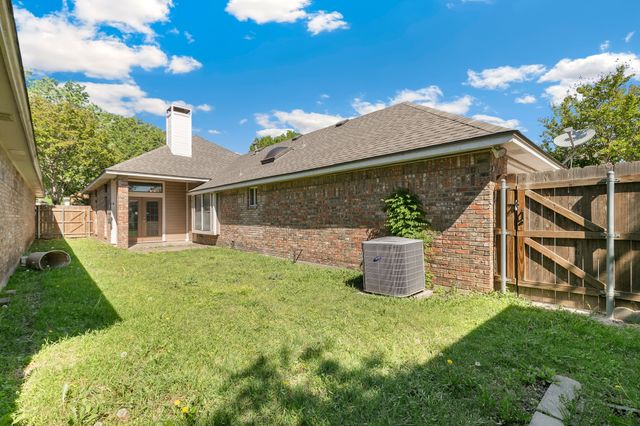 742 Monique, Cedar Hill, TX 75104