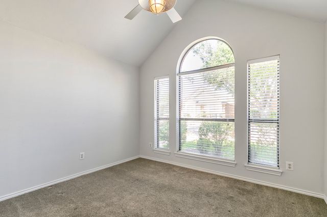 742 Monique, Cedar Hill, TX 75104