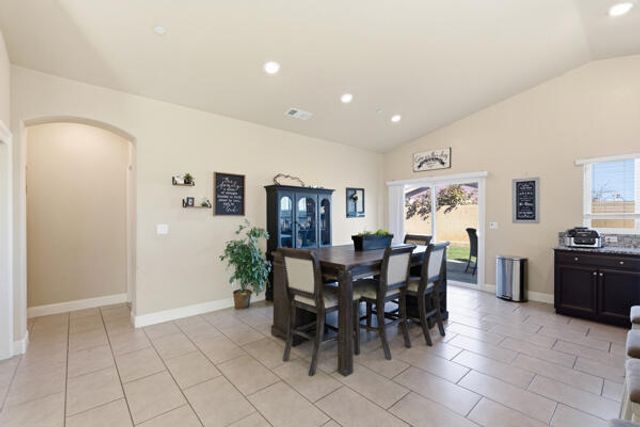 1150 Fire Fall Avenue, Lemoore, CA 93245