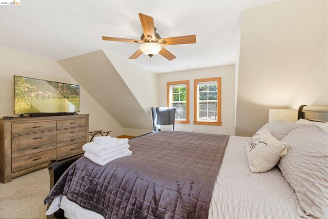 23820 Pine Lake Dr, Twain Harte, CA 95383