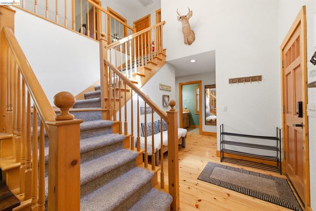 23820 Pine Lake Dr, Twain Harte, CA 95383