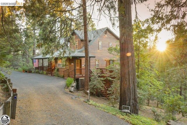 23820 Pine Lake Dr, Twain Harte, CA 95383