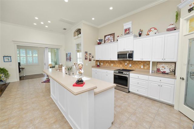 2356 LAKE JAMES WAY, Lakeland, FL 33810