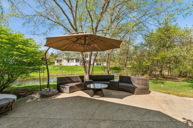 1745 Sundrop Circle, Highland Park, IL 60035