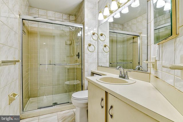 -A HARWOOD CT, Mount Laurel, NJ 08054