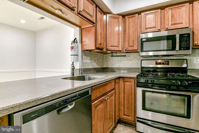 -A HARWOOD CT, Mount Laurel, NJ 08054