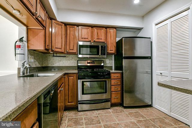 -A HARWOOD CT, Mount Laurel, NJ 08054