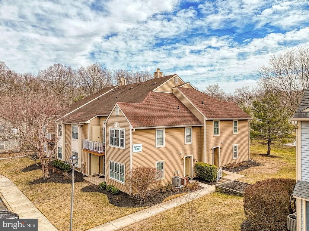-A HARWOOD CT, Mount Laurel, NJ 08054