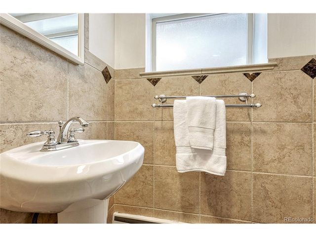 2280 Newland St, Edgewater, CO 80214
