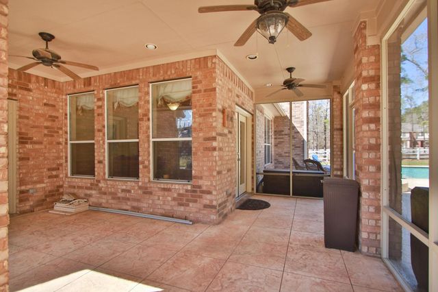 12210 Hallowed Oaks, Magnolia, TX 77354