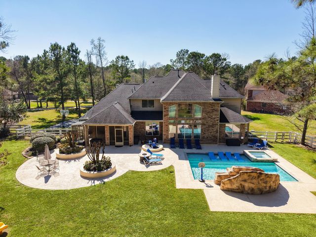 12210 Hallowed Oaks, Magnolia, TX 77354