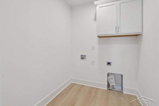 1202 S Hemlock Road, Richland Twp, MI 48626