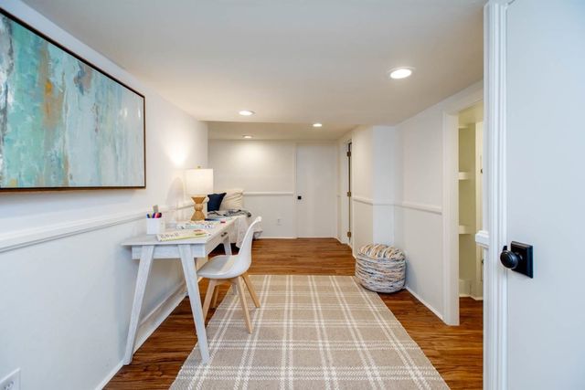 1427 Bay St, Alameda, CA 94501