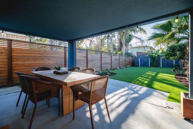 1427 Bay St, Alameda, CA 94501