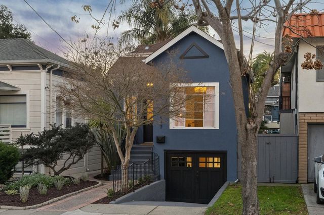 1427 Bay St, Alameda, CA 94501