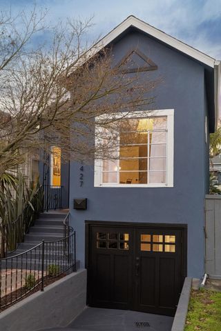 1427 Bay St, Alameda, CA 94501