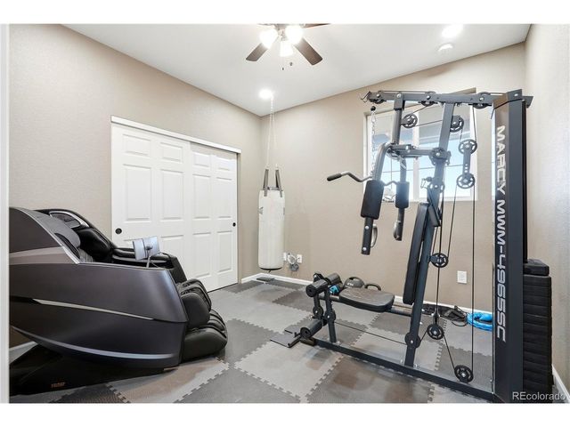 59601 E 56th Ave, Strasburg, CO 80136