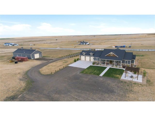 59601 E 56th Ave, Strasburg, CO 80136