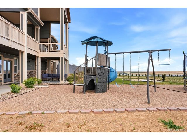 59601 E 56th Ave, Strasburg, CO 80136