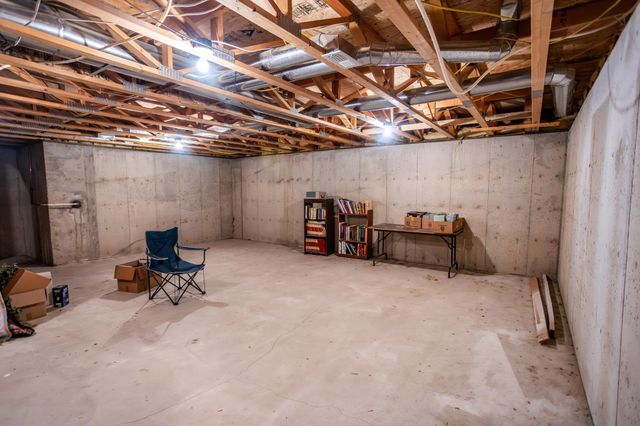 2613 W 44th St S, Wichita, KS 67217