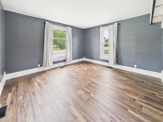 7947 E State Route 41 7947 E State Route 41, Troy, OH 45373