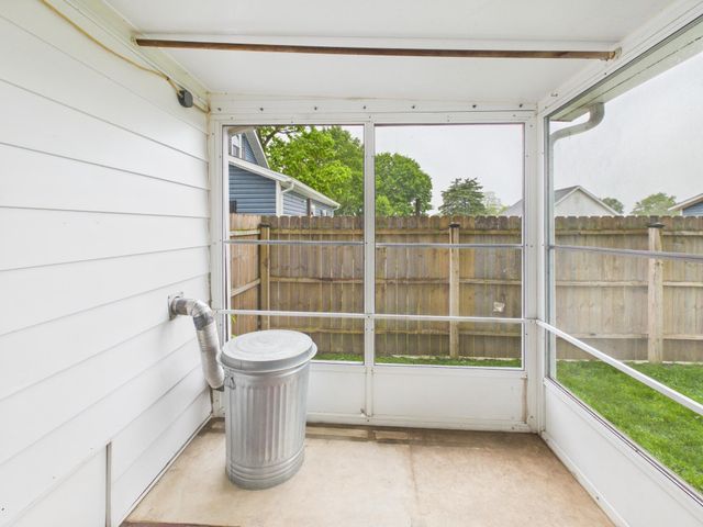7947 E State Route 41 7947 E State Route 41, Troy, OH 45373