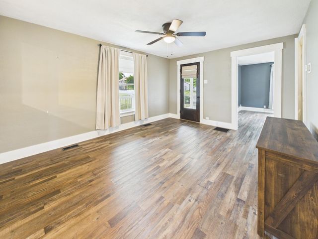 7947 E State Route 41 7947 E State Route 41, Troy, OH 45373