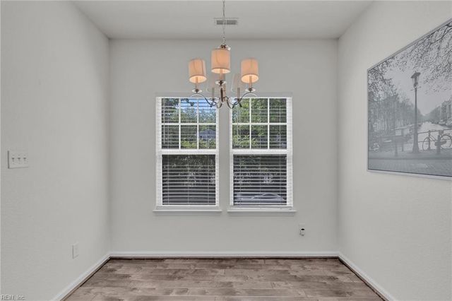 821 Turtle Dove CT, Chesapeake, VA 23325