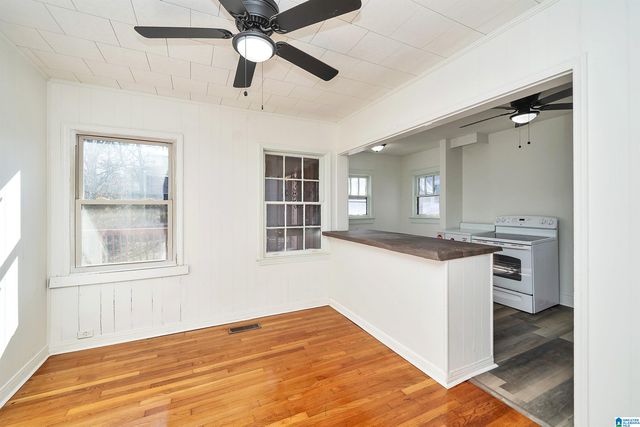 621 VALLEY ROAD, Fairfield, AL 35064