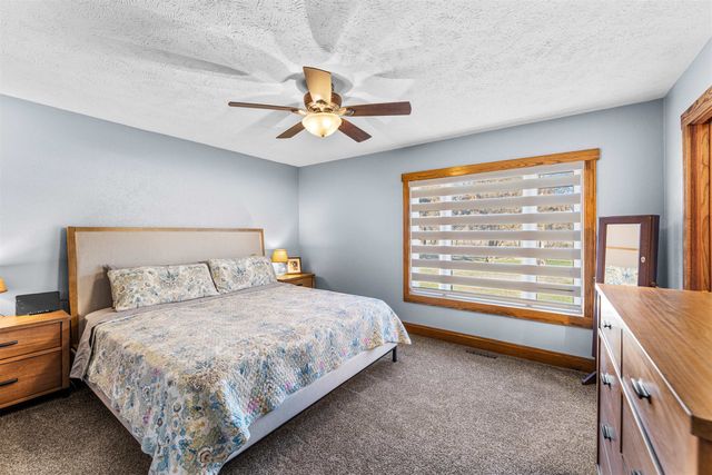 1064 E Lapsley Rd, Assaria, KS 67416