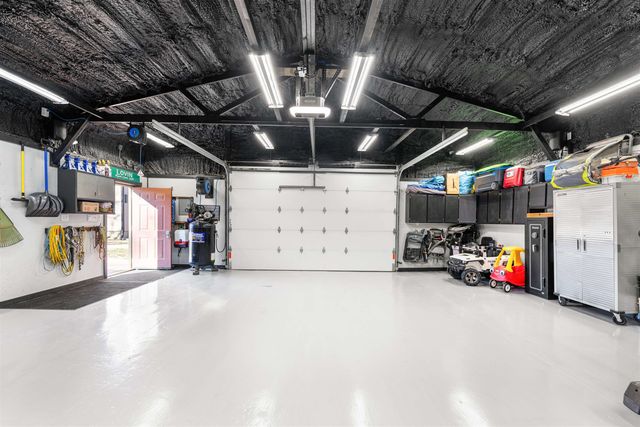 1064 E Lapsley Rd, Assaria, KS 67416