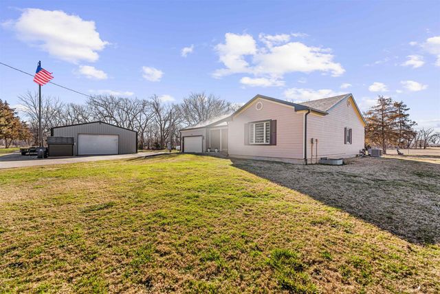 1064 E Lapsley Rd, Assaria, KS 67416
