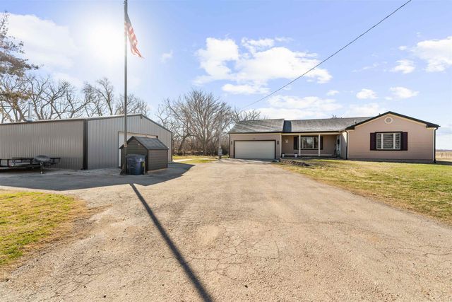 1064 E Lapsley Rd, Assaria, KS 67416