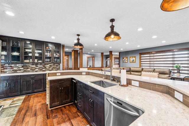 1064 E Lapsley Rd, Assaria, KS 67416