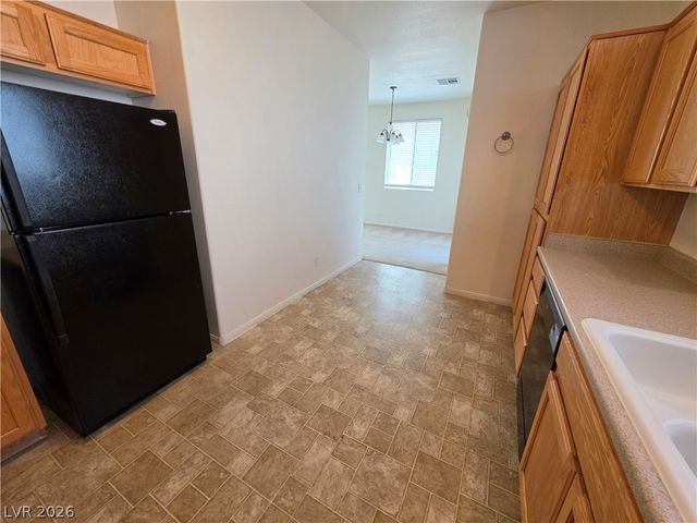 1330 Willow Village Avenue, Las Vegas, NV 89183