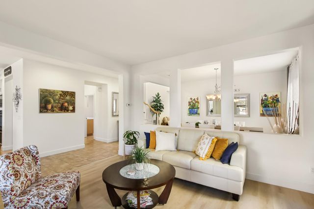 864 Spotted Pony Ln, Rocklin, CA 95765