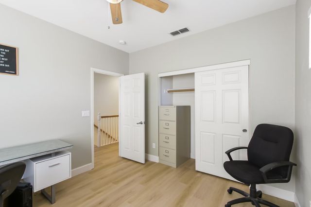 864 Spotted Pony Ln, Rocklin, CA 95765