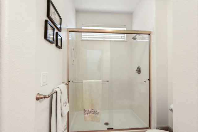 864 Spotted Pony Ln, Rocklin, CA 95765