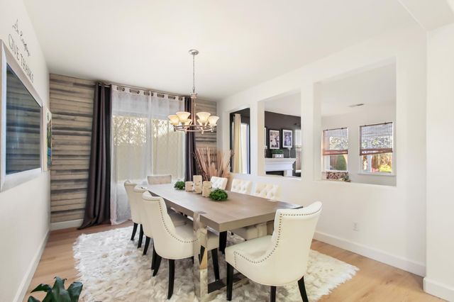 864 Spotted Pony Ln, Rocklin, CA 95765