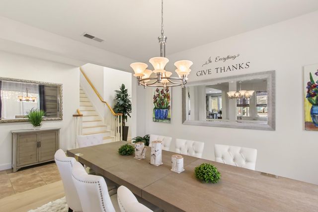 864 Spotted Pony Ln, Rocklin, CA 95765