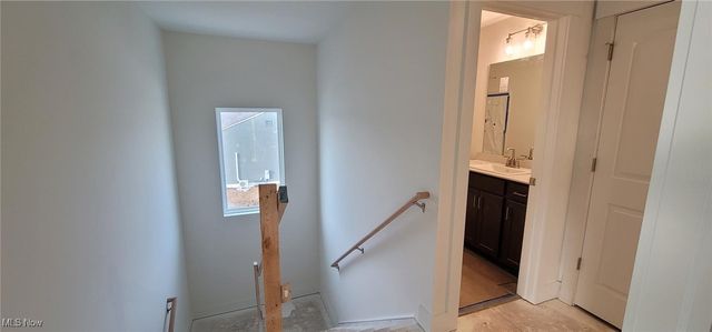 3621 Great Windsor Lane, Green, OH 44685